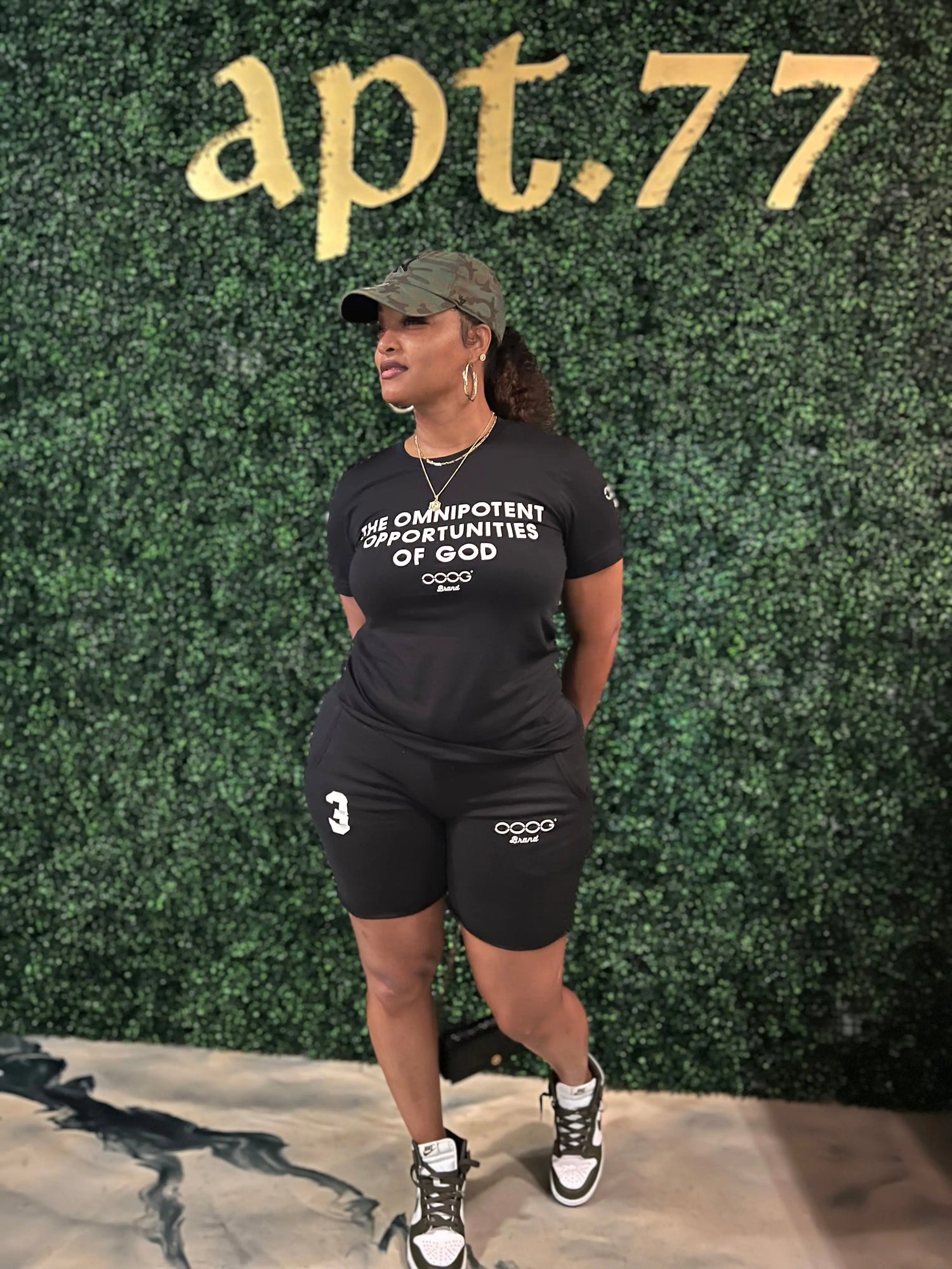 The Definition Women’s Short Set OOOGBrand